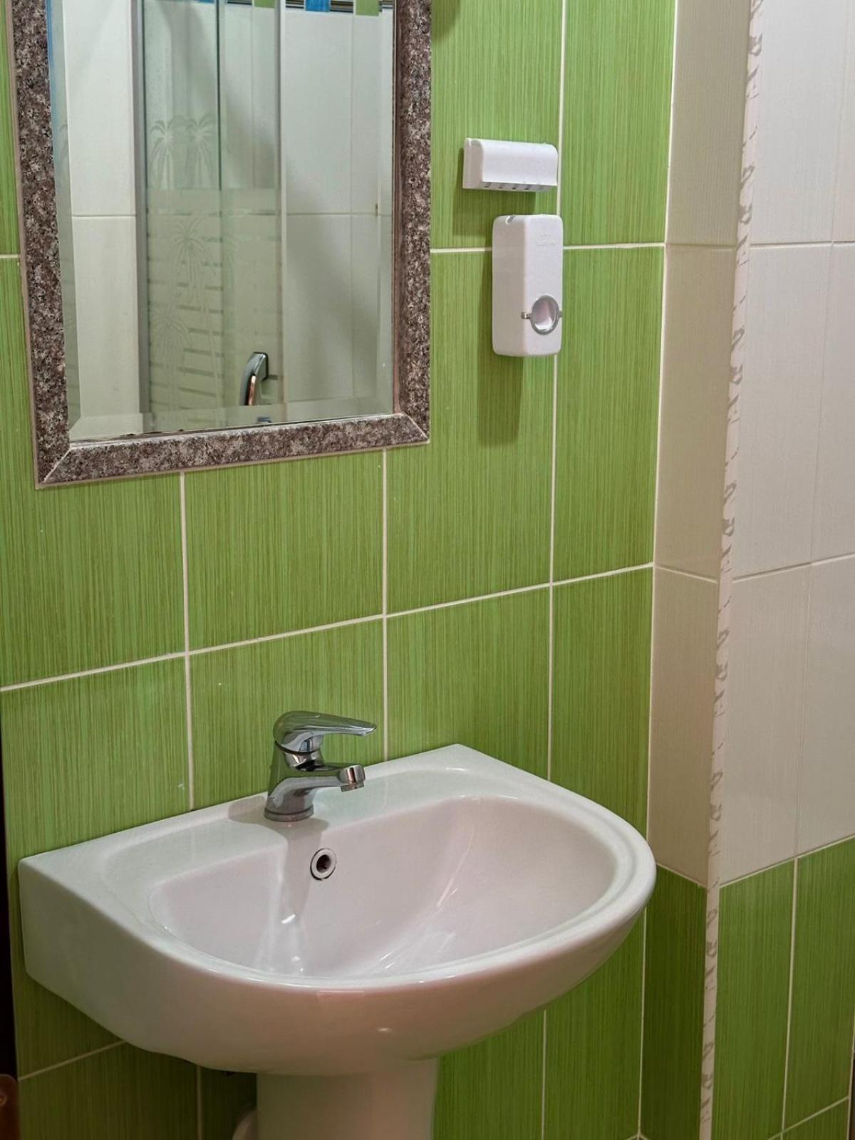 Esmeralda Apartaments Sarandë Exterior foto